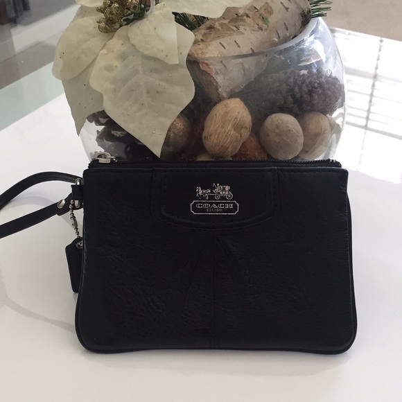 No longer reach for this little baby. - Picture 2 of 6